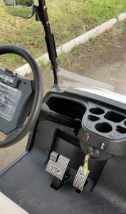 Comandi Golf Cart
